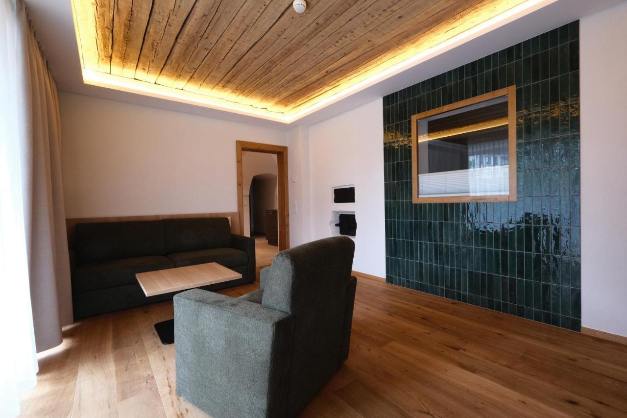 Seehotel & Seeapartments Kaerntnerhof- Direkt Am See! ヴァイセンゼー エクステリア 写真