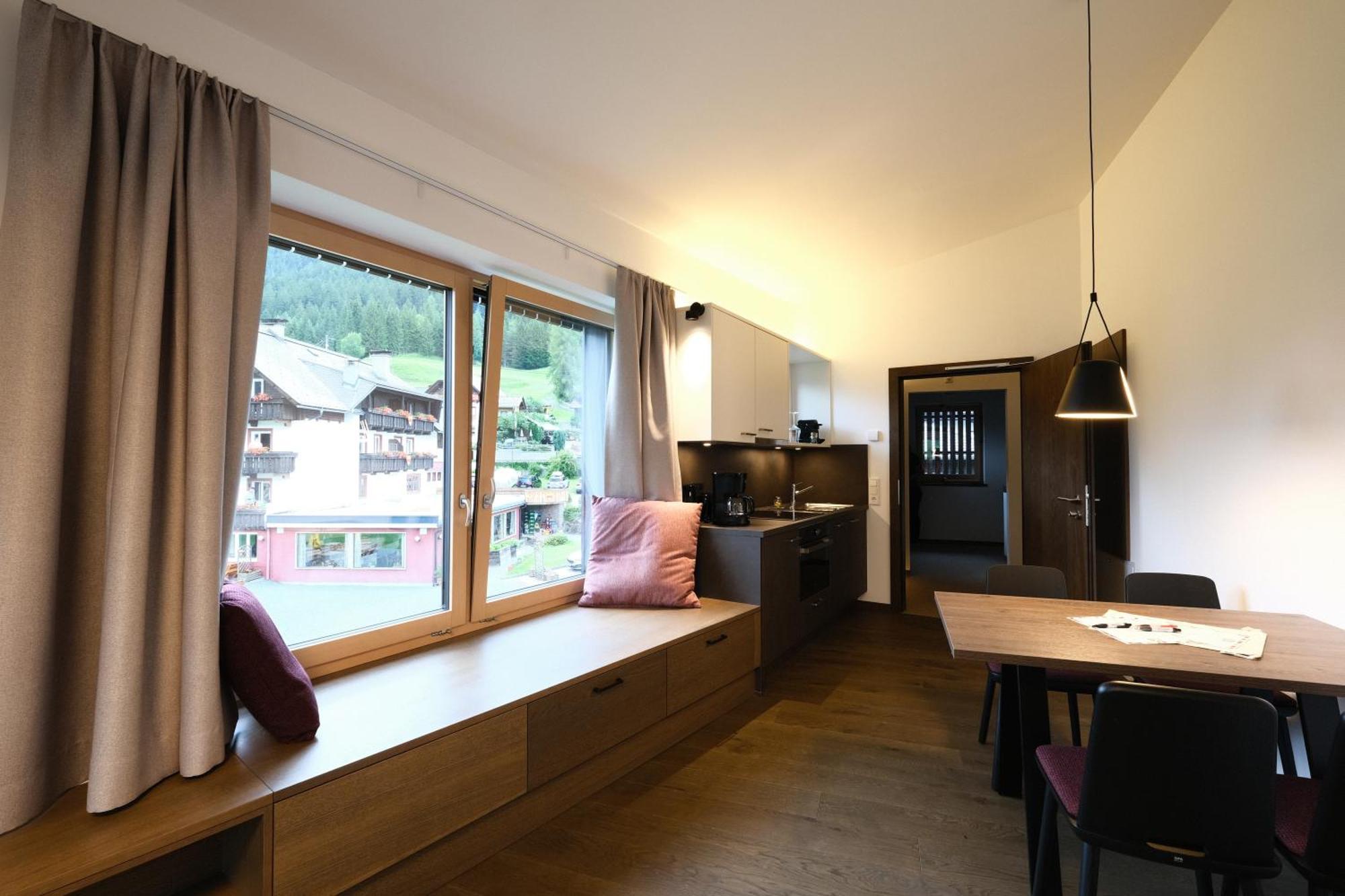 Seehotel & Seeapartments Kaerntnerhof- Direkt Am See! ヴァイセンゼー エクステリア 写真