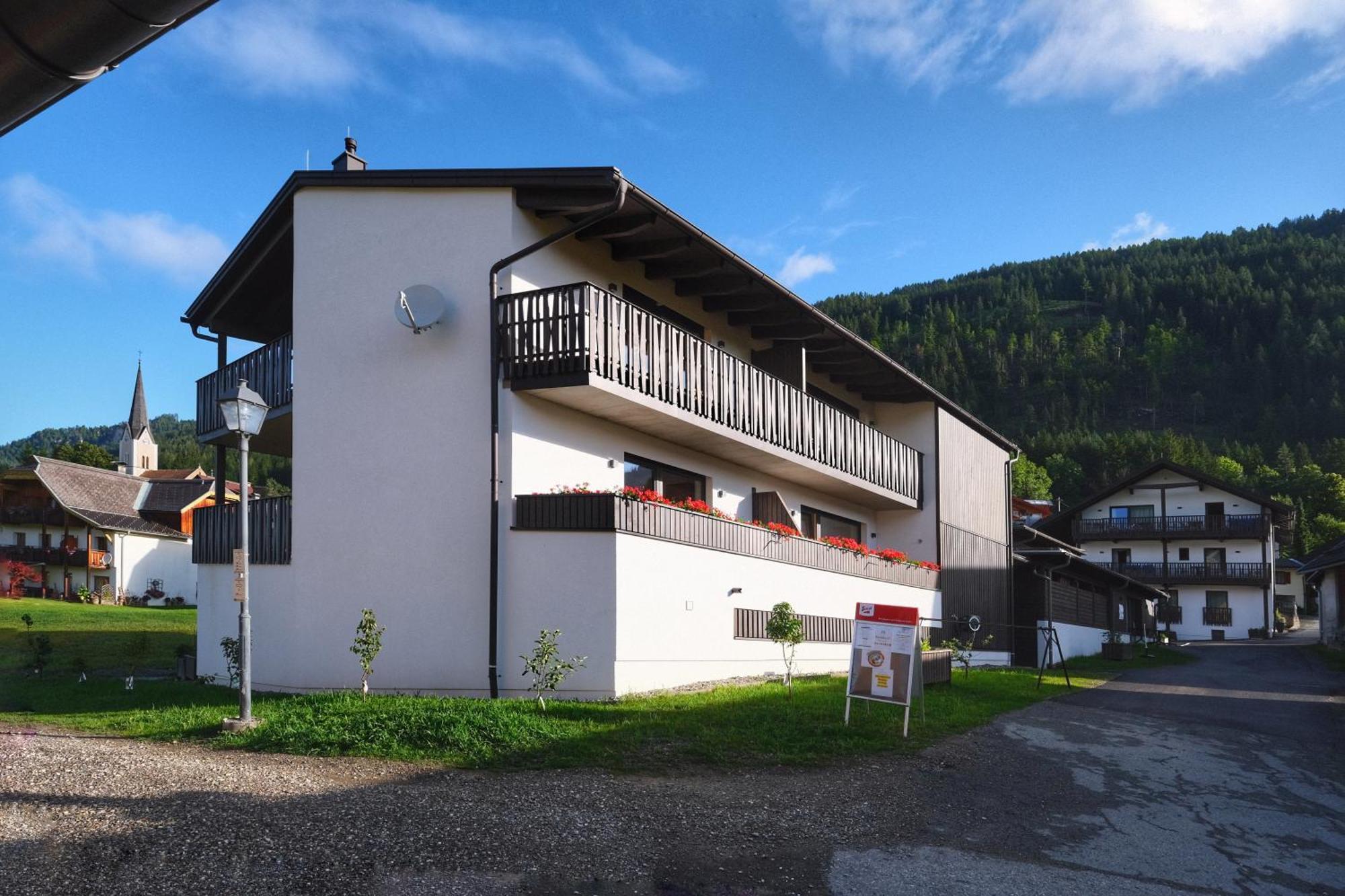 Seehotel & Seeapartments Kaerntnerhof- Direkt Am See! ヴァイセンゼー エクステリア 写真