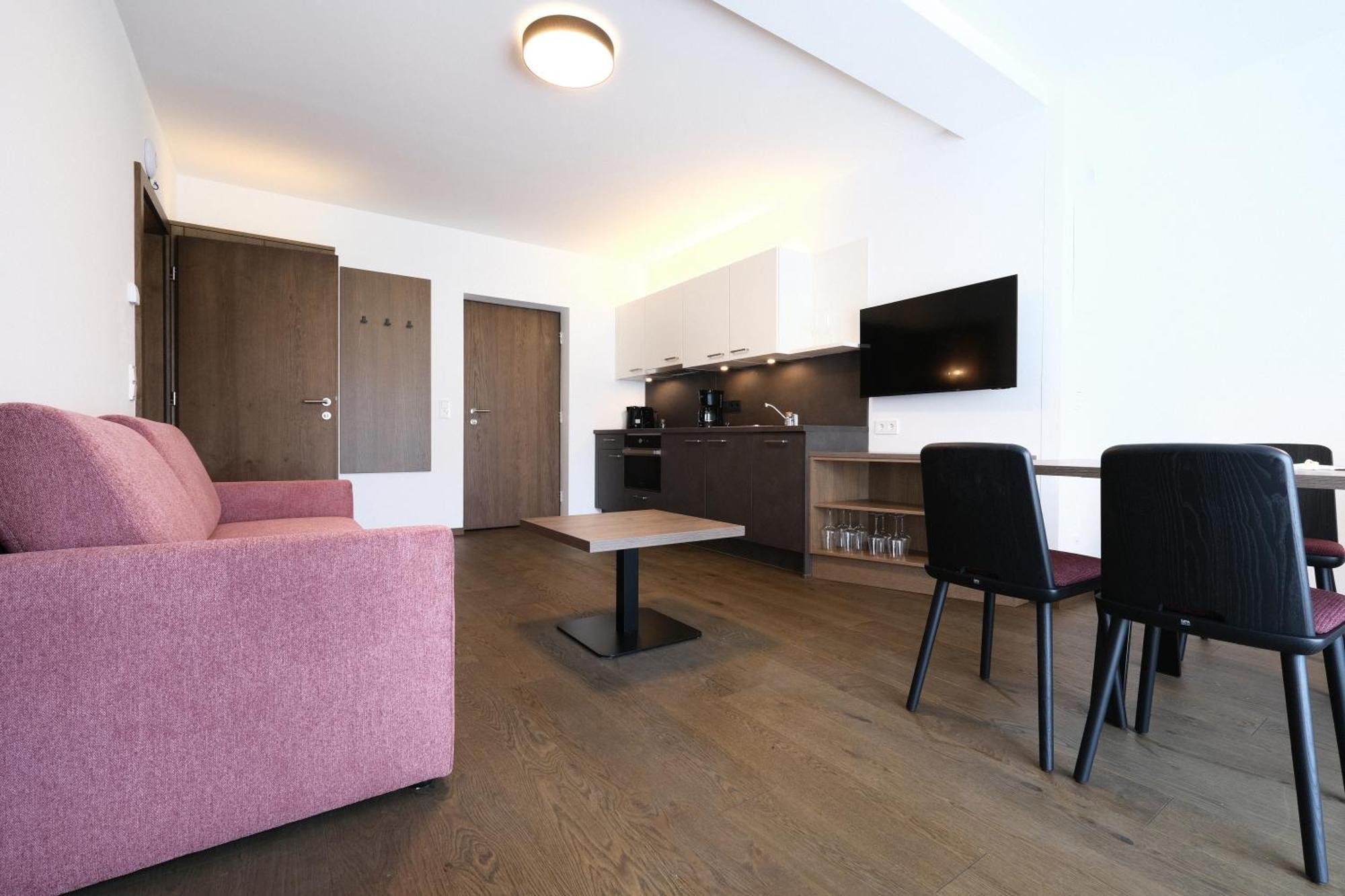 Seehotel & Seeapartments Kaerntnerhof- Direkt Am See! ヴァイセンゼー エクステリア 写真